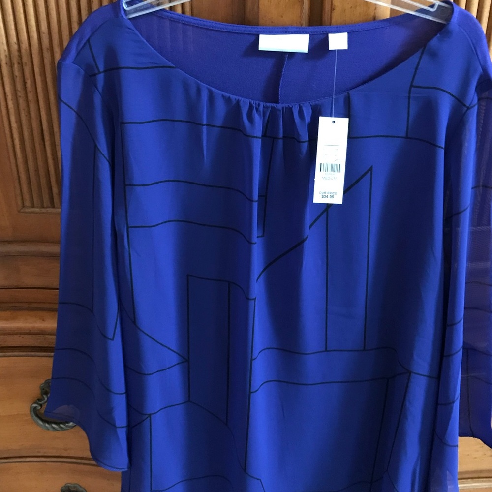 New York & Co 3/4 sheer sleeve. Brand new w/tags.